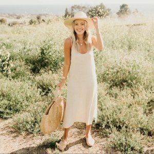 Carly Jean Los Angeles Parson Dress